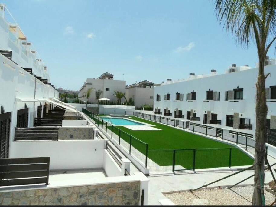 Bahia Homes Torrevieja Zewnętrze zdjęcie